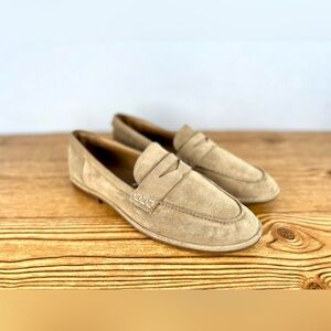 Women’s Sam Edelman Beatrice Penny Loafers Tan Suede Slip On Shoes Sz 9